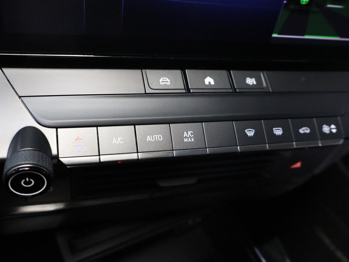 opel-astra-sport-tourer-2024-diesel-1499cc
