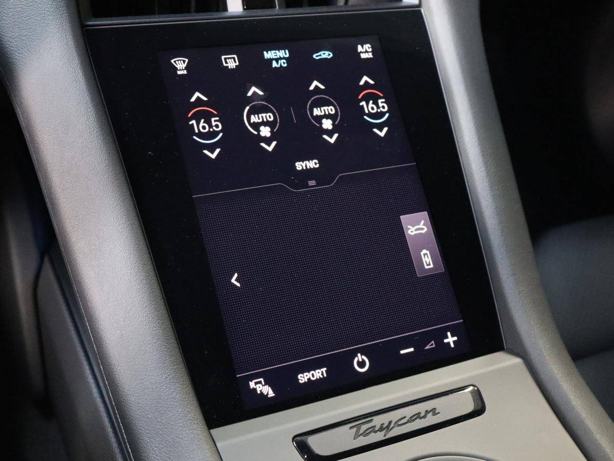 porsche-taycan-2024-eletrico-500cc