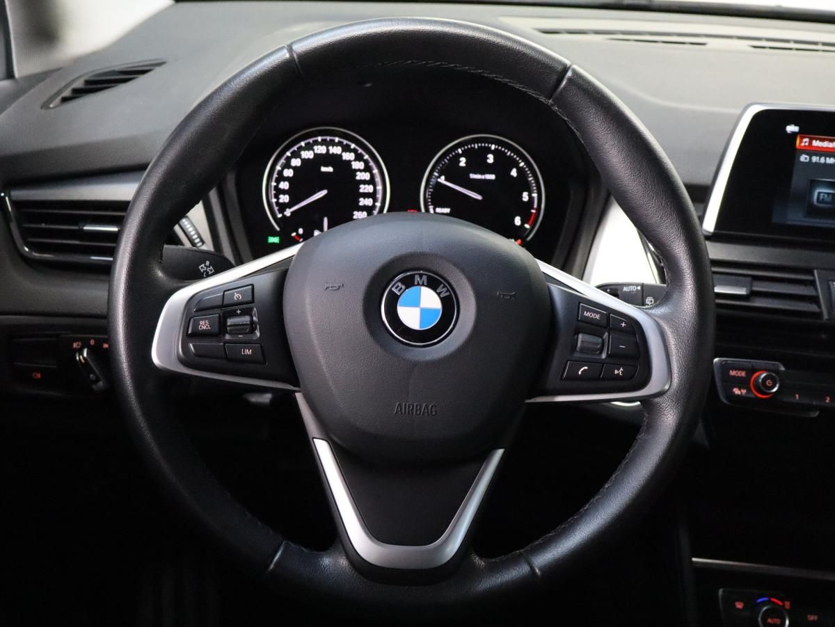 bmw-serie-2-2019-diesel-1496cc