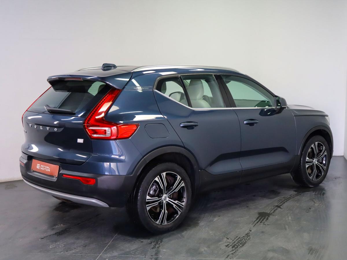 volvo-xc40-2022-hibrido-a-gasolina-1477cc