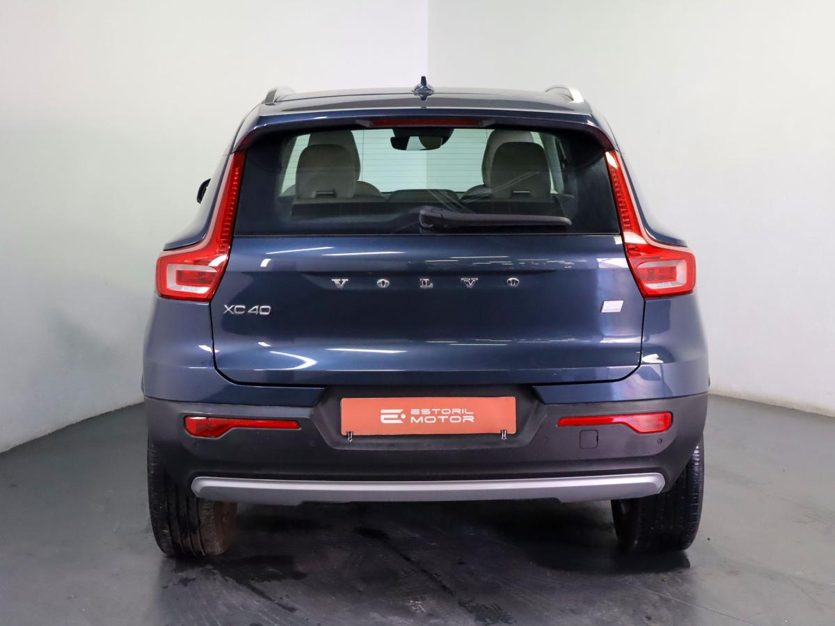 volvo-xc40-2022-hibrido-a-gasolina-1477cc