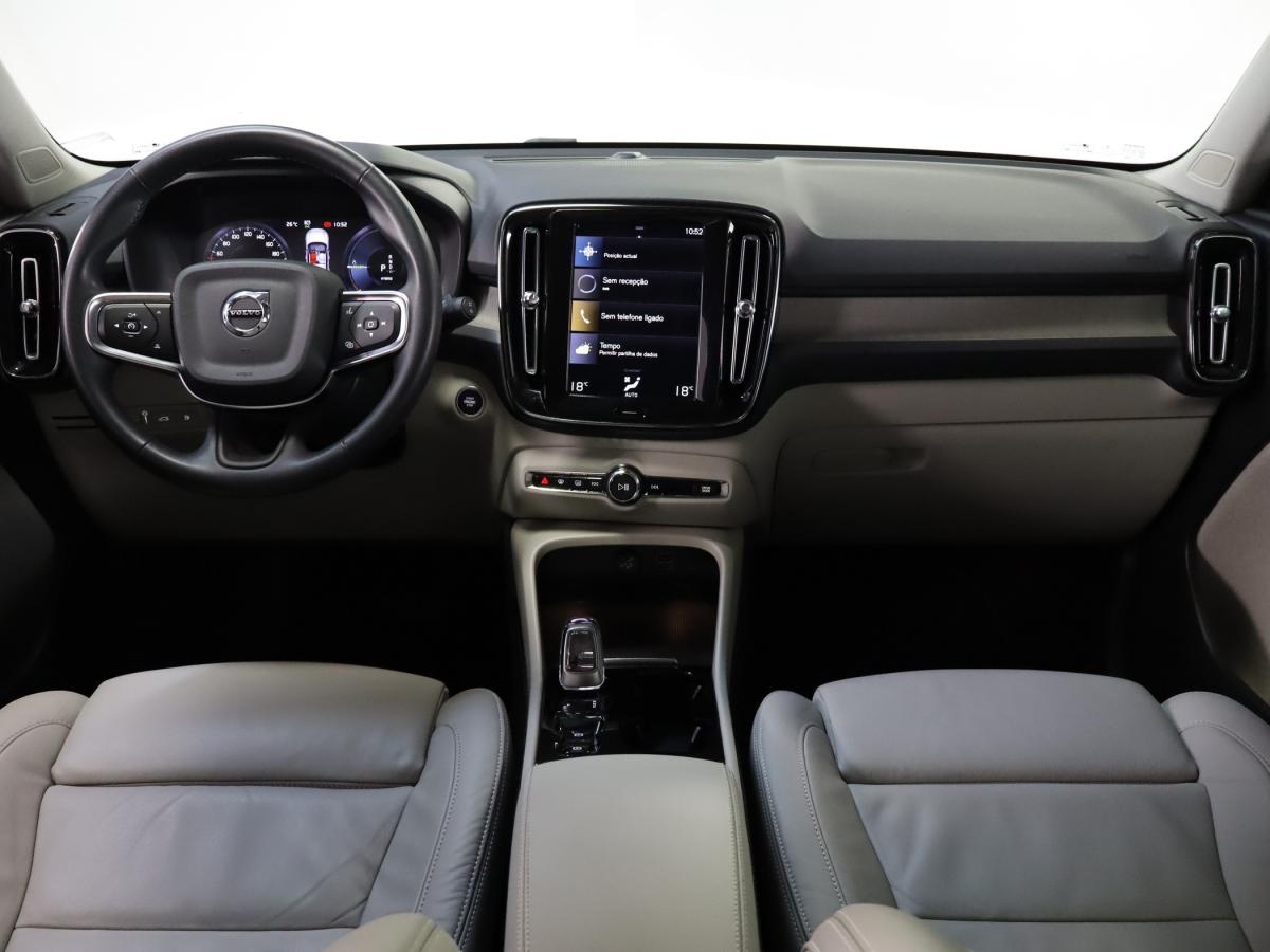 volvo-xc40-2022-hibrido-a-gasolina-1477cc