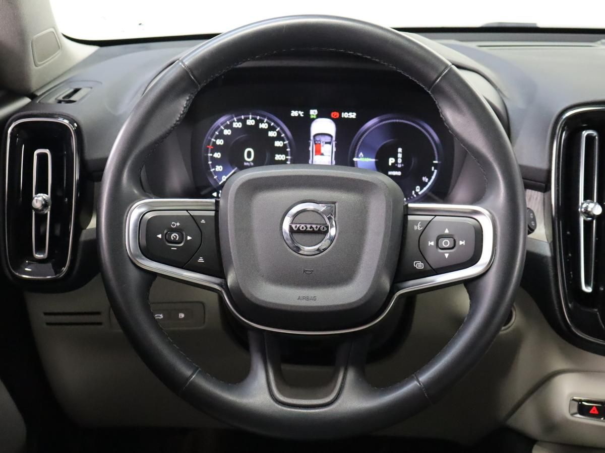 volvo-xc40-2022-hibrido-a-gasolina-1477cc