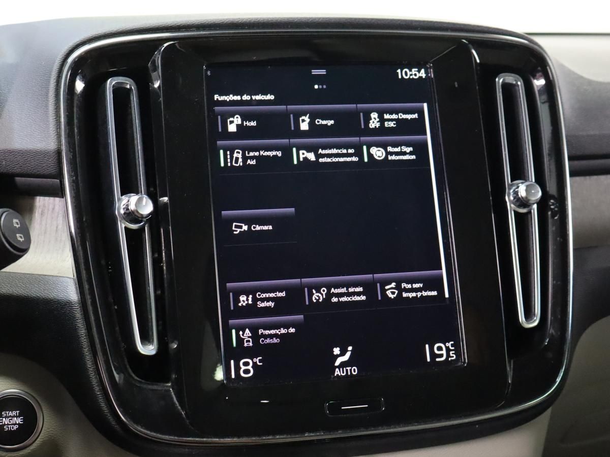 volvo-xc40-2022-hibrido-a-gasolina-1477cc