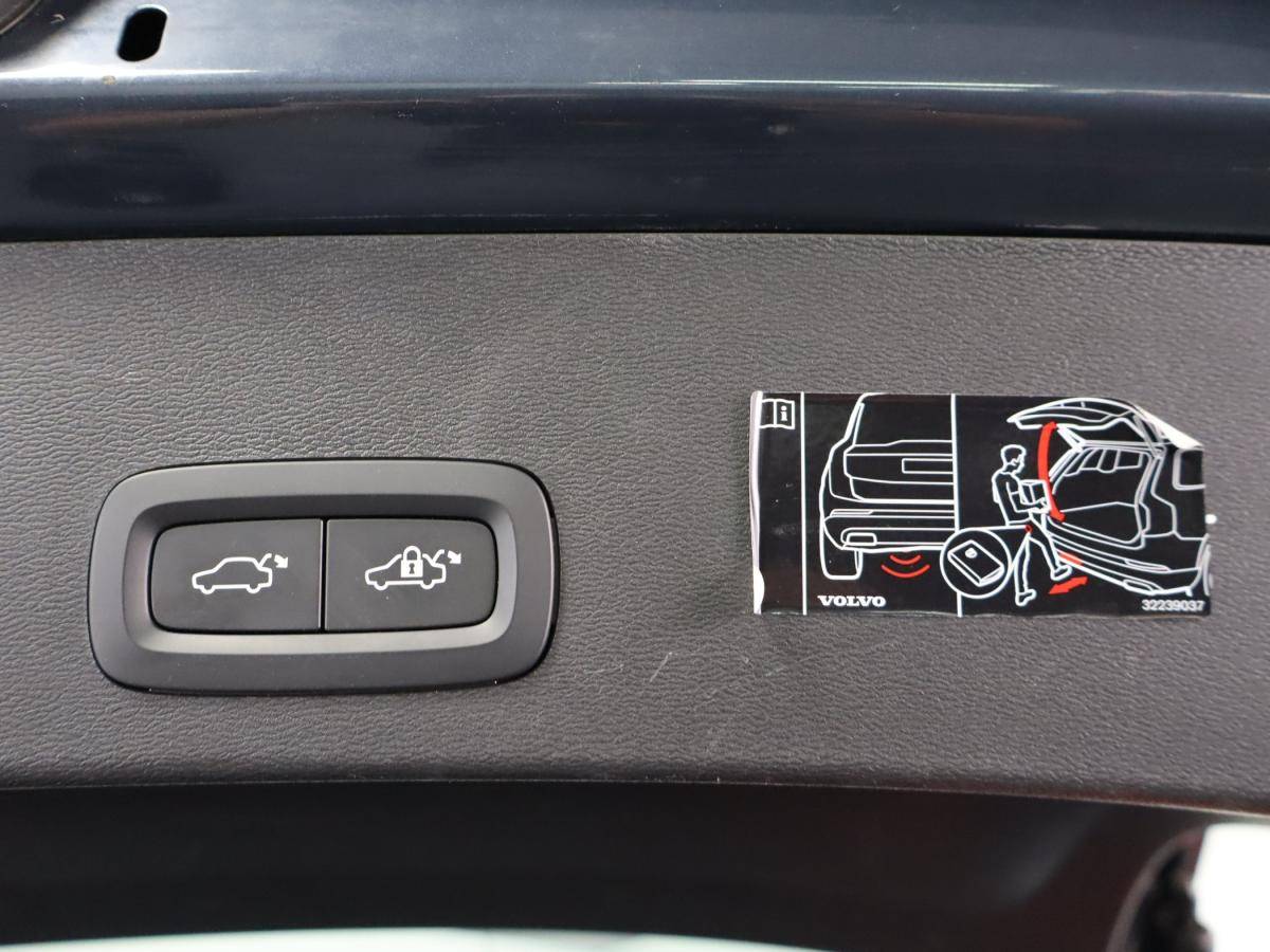 volvo-xc40-2022-hibrido-a-gasolina-1477cc