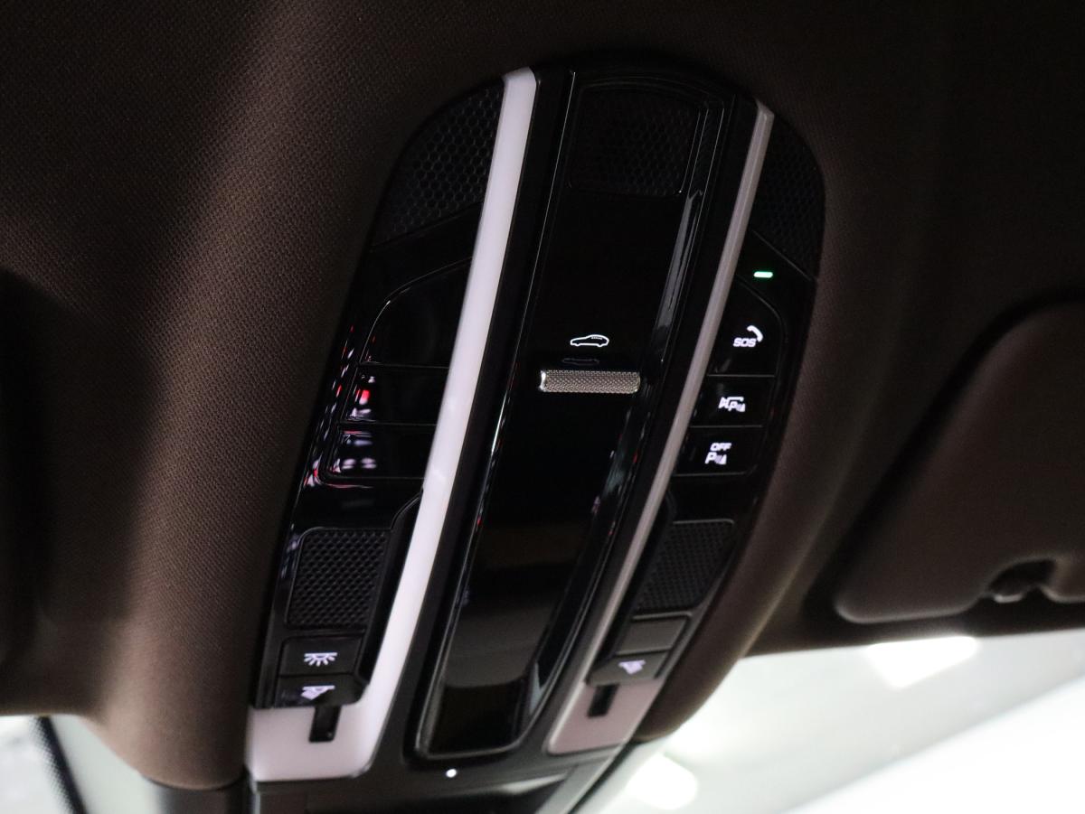 porsche-cayenne-2021-hibrido-a-gasolina-2995cc
