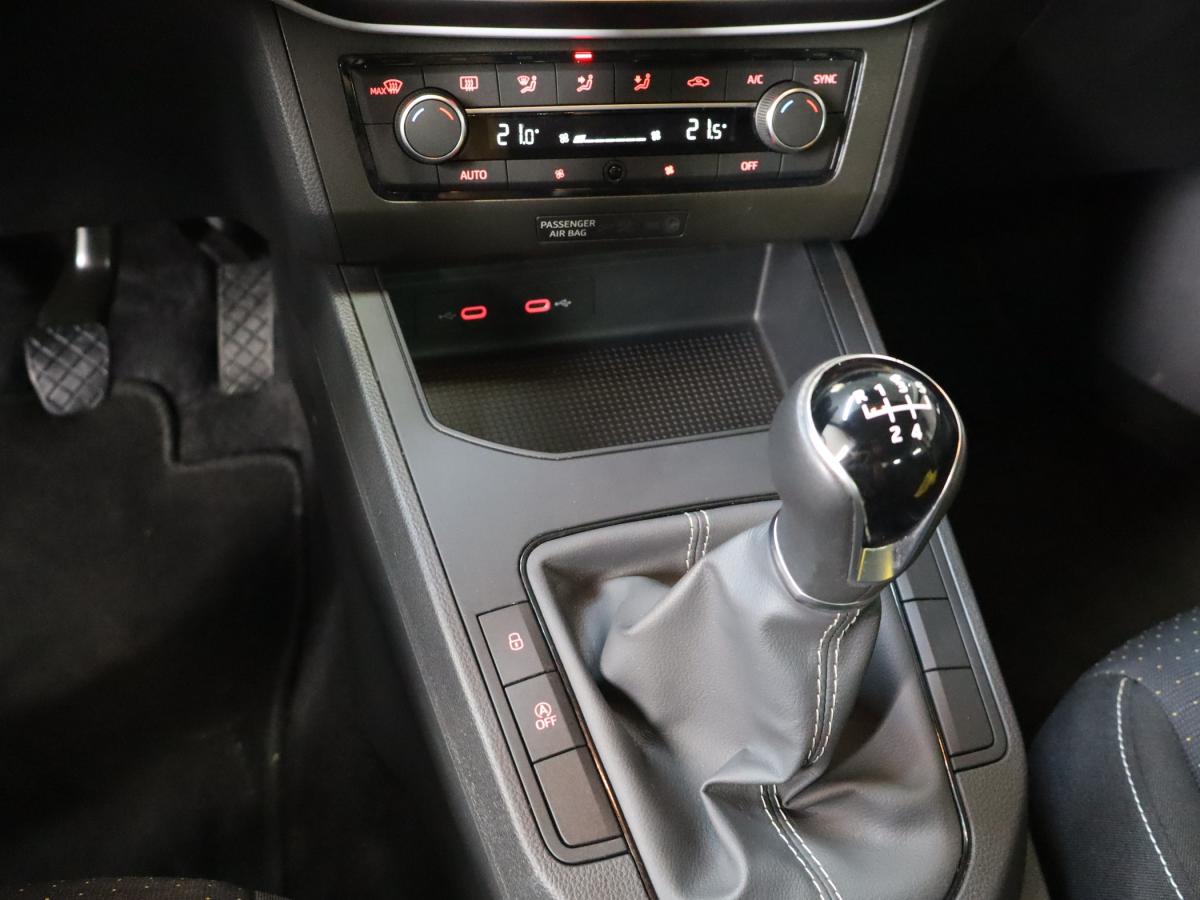 seat-ibiza-2024-gasolina-999cc