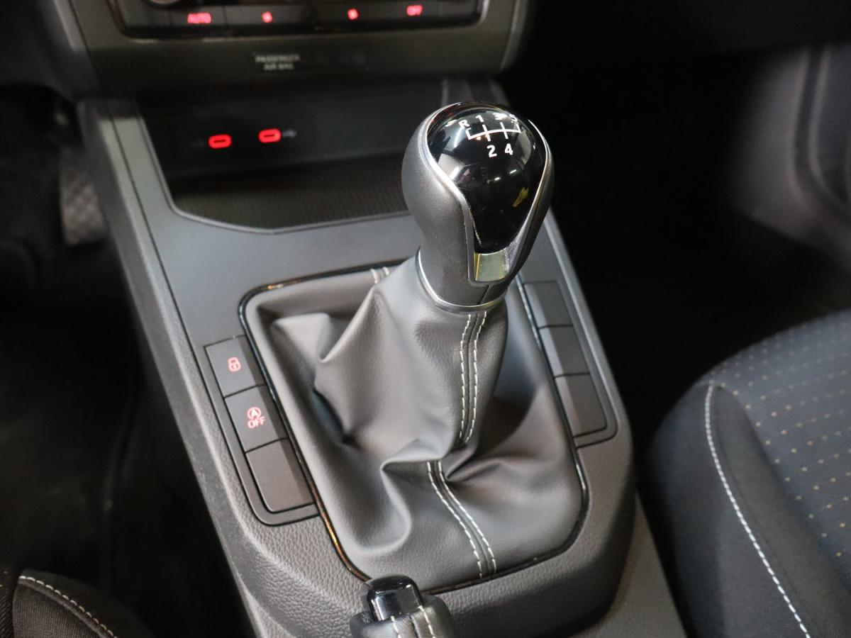 seat-ibiza-2024-gasolina-999cc