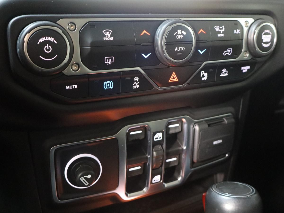 jeep-wrangler-2021-hibrido-a-gasolina-1995cc
