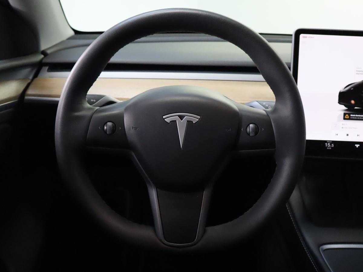 tesla-model-y-2023-eletrico-500cc