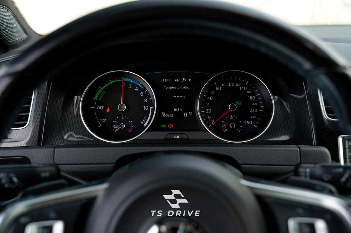 volkswagen-golf-vii-1-4-tsi-phev-2015-hibrido-1400cc