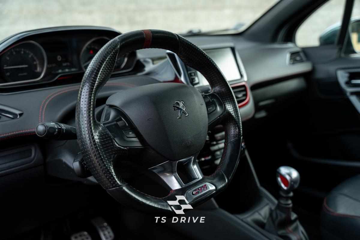 peugeot-208-gti-2014-gasolina-1598cc