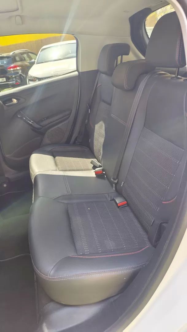 peugeot-208-2018-gasolina-1199cc