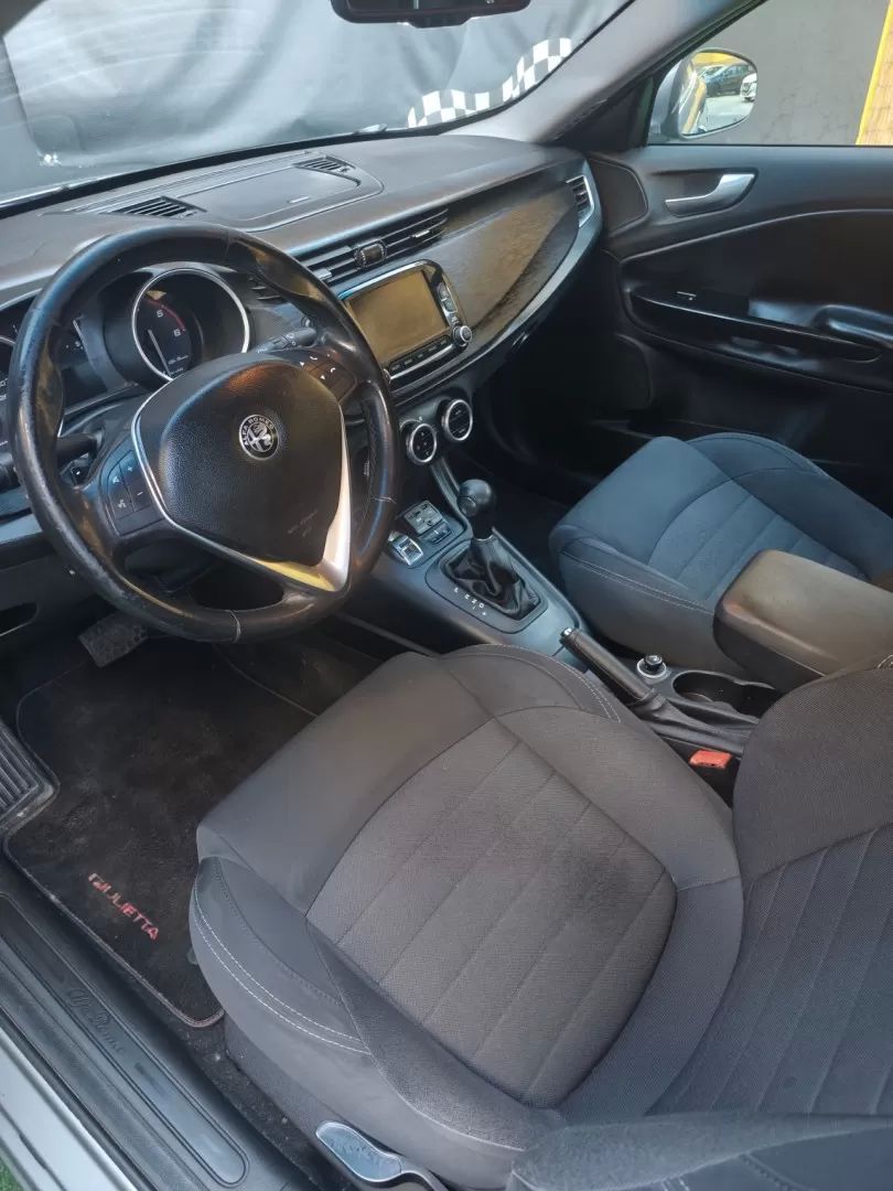alfa-romeo-giulietta-2016-diesel-1956cc