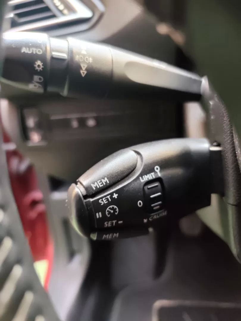 peugeot-308-2019-diesel-1499cc