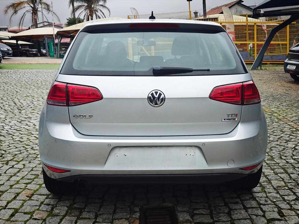 volkswagen-golf-1-6-tdi-bluemotion-2016-diesel-1598cc