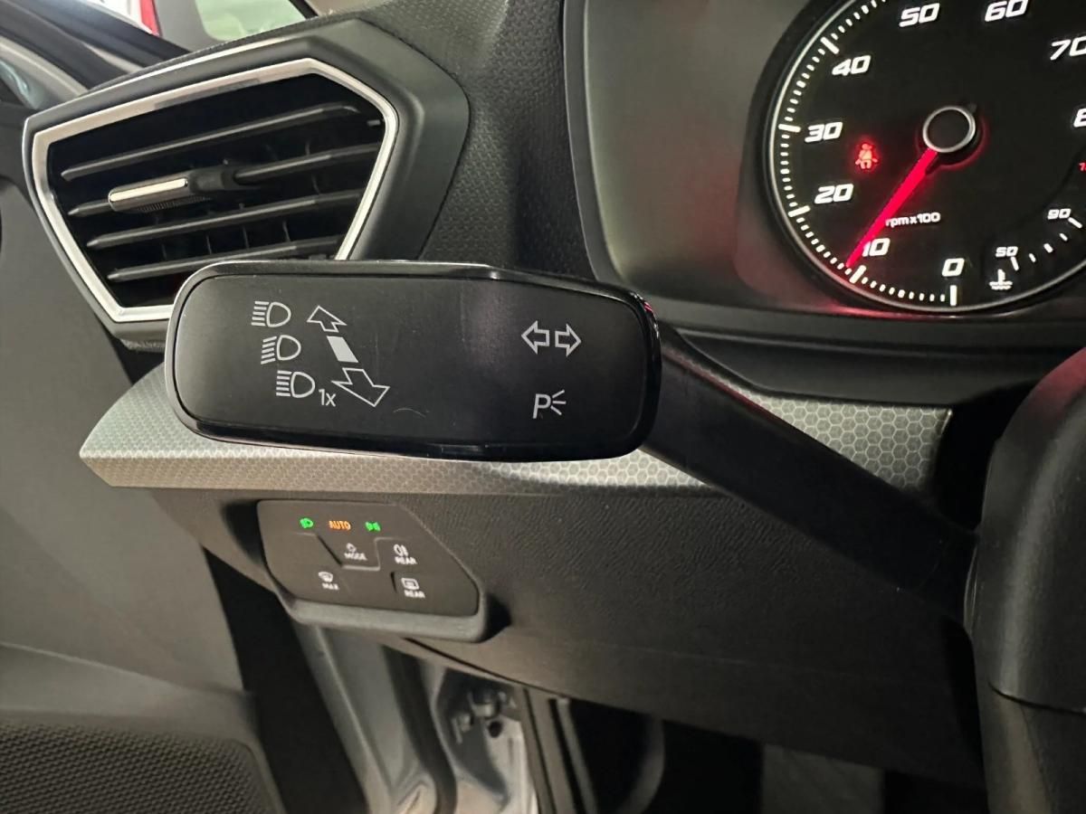 seat-leon-st-2022-gasolina-999cc