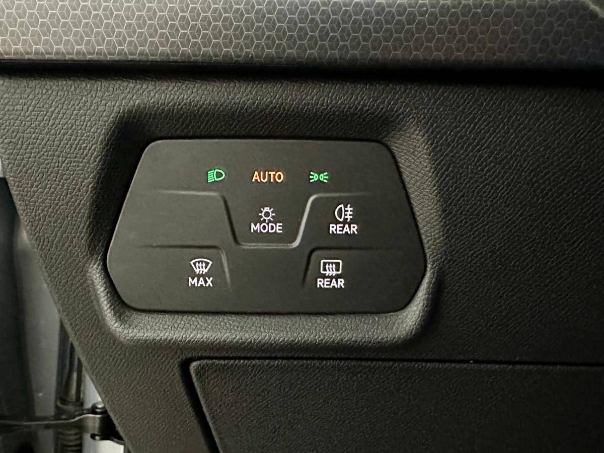 seat-leon-st-2022-gasolina-999cc