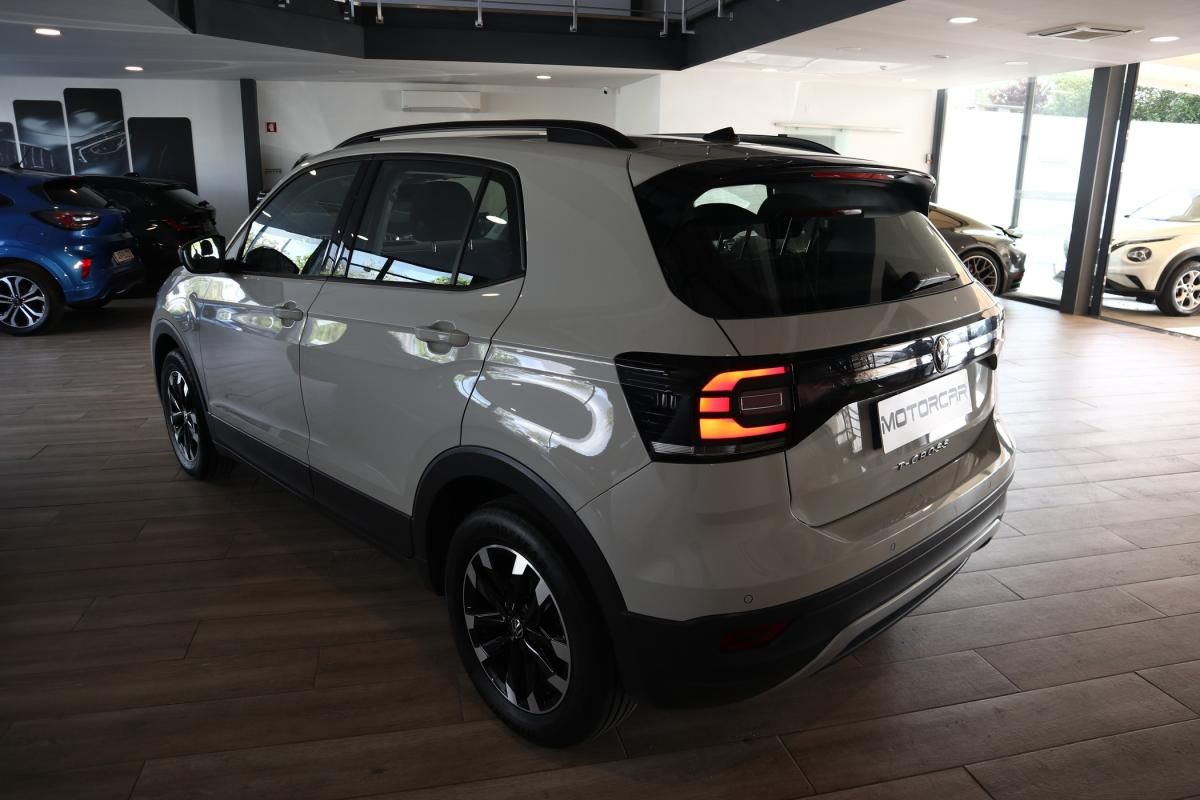 volkswagen-t-cross-2023-gasolina-999cc