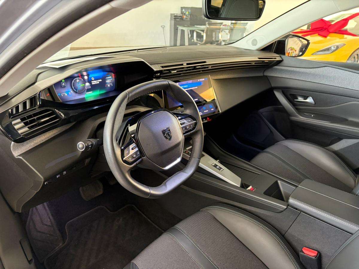 peugeot-308-sw-2023-hibrido-a-gasolina-1598cc