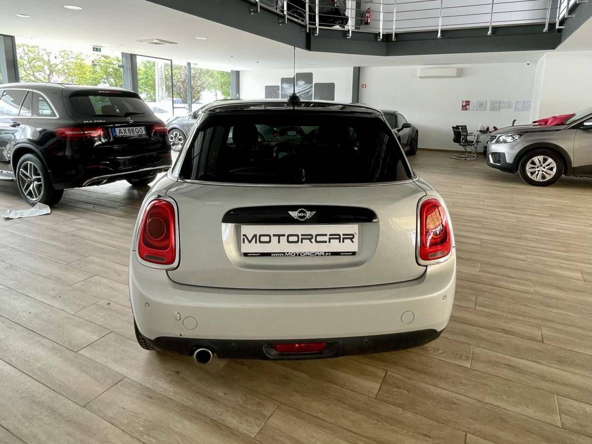 mini-cooper-2018-diesel-1496cc