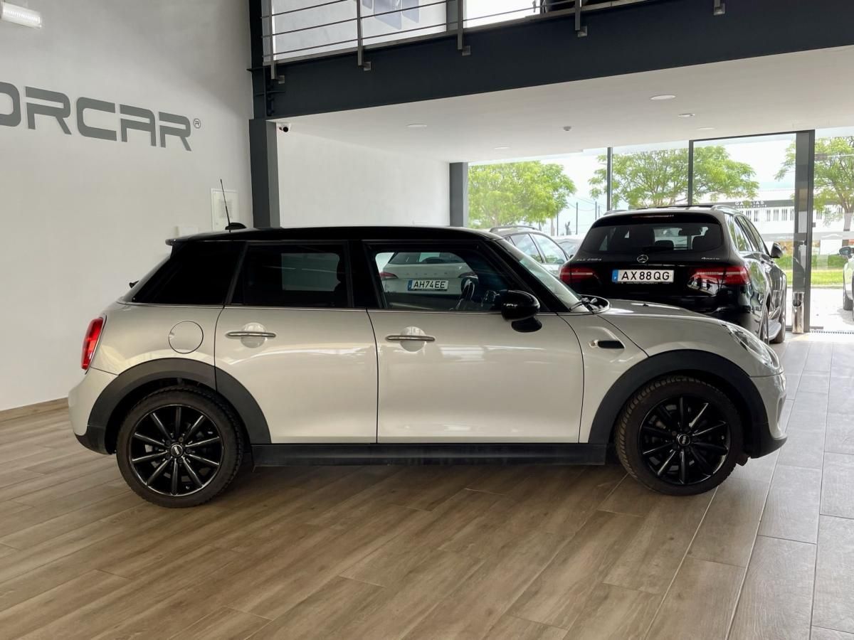 mini-cooper-2018-diesel-1496cc