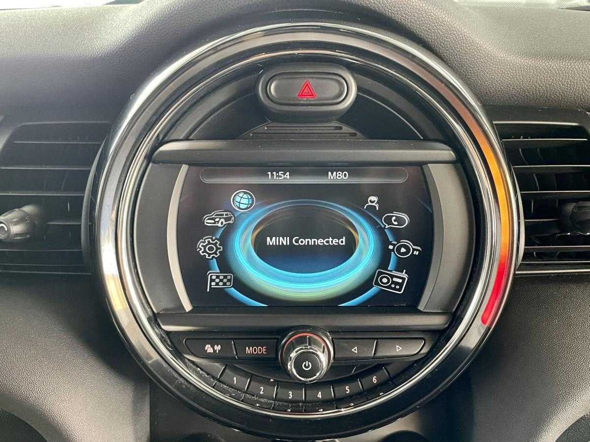 mini-cooper-2018-diesel-1496cc