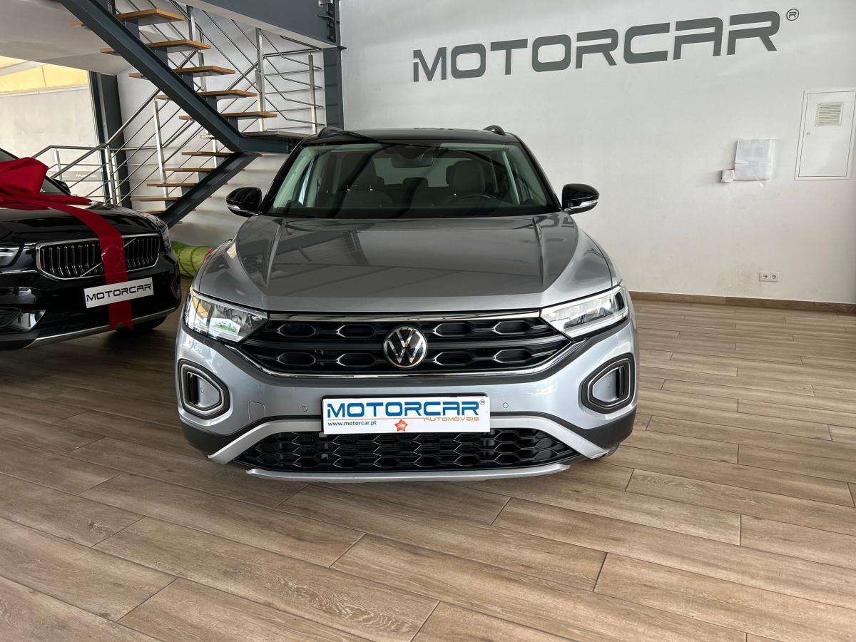 volkswagen-t-roc-2023-gasolina-999cc