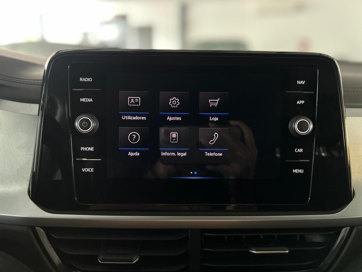 volkswagen-t-roc-2023-gasolina-999cc