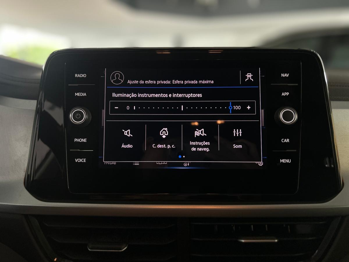 volkswagen-t-roc-2023-gasolina-999cc