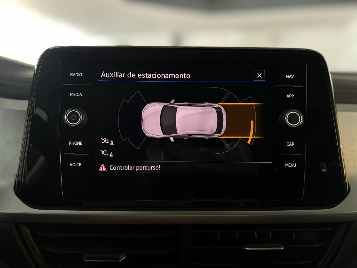 volkswagen-t-roc-2023-gasolina-999cc