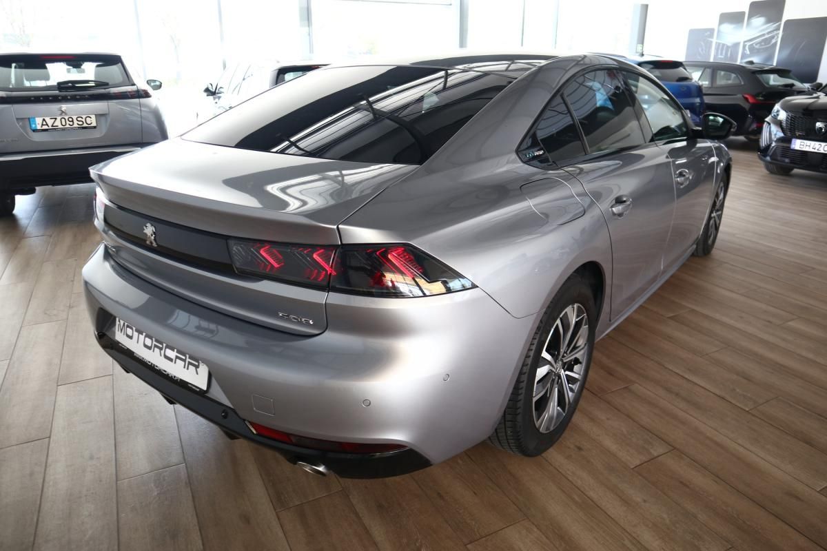 peugeot-508-2022-hibrido-a-gasolina-1598cc