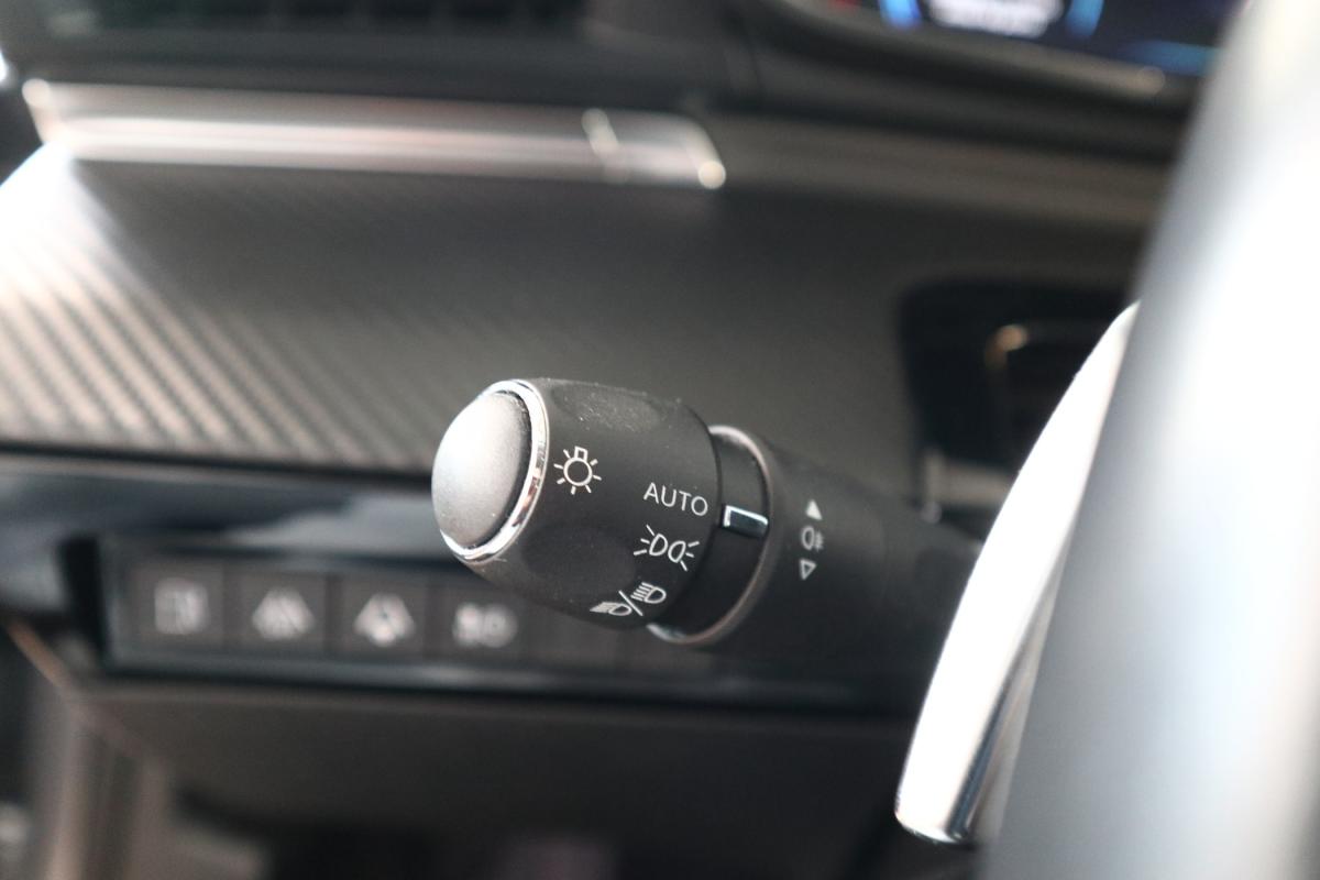 peugeot-508-2022-hibrido-a-gasolina-1598cc