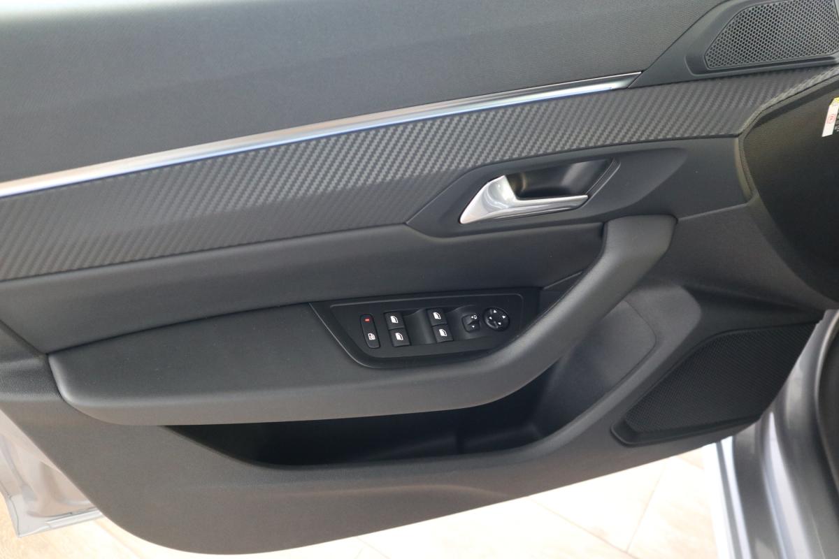 peugeot-508-2022-hibrido-a-gasolina-1598cc