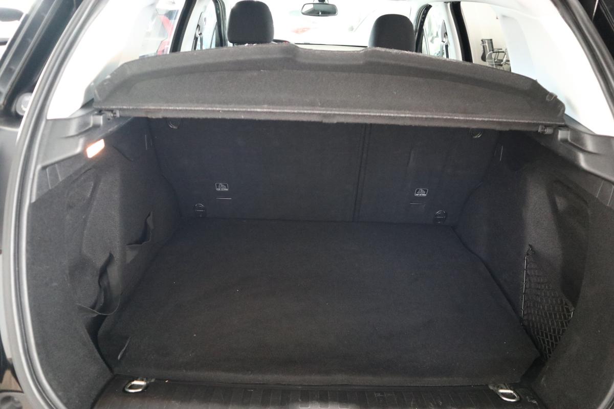 peugeot-2008-2017-diesel-1560cc
