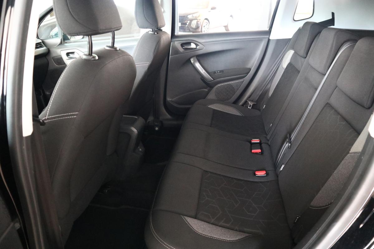 peugeot-2008-2017-diesel-1560cc