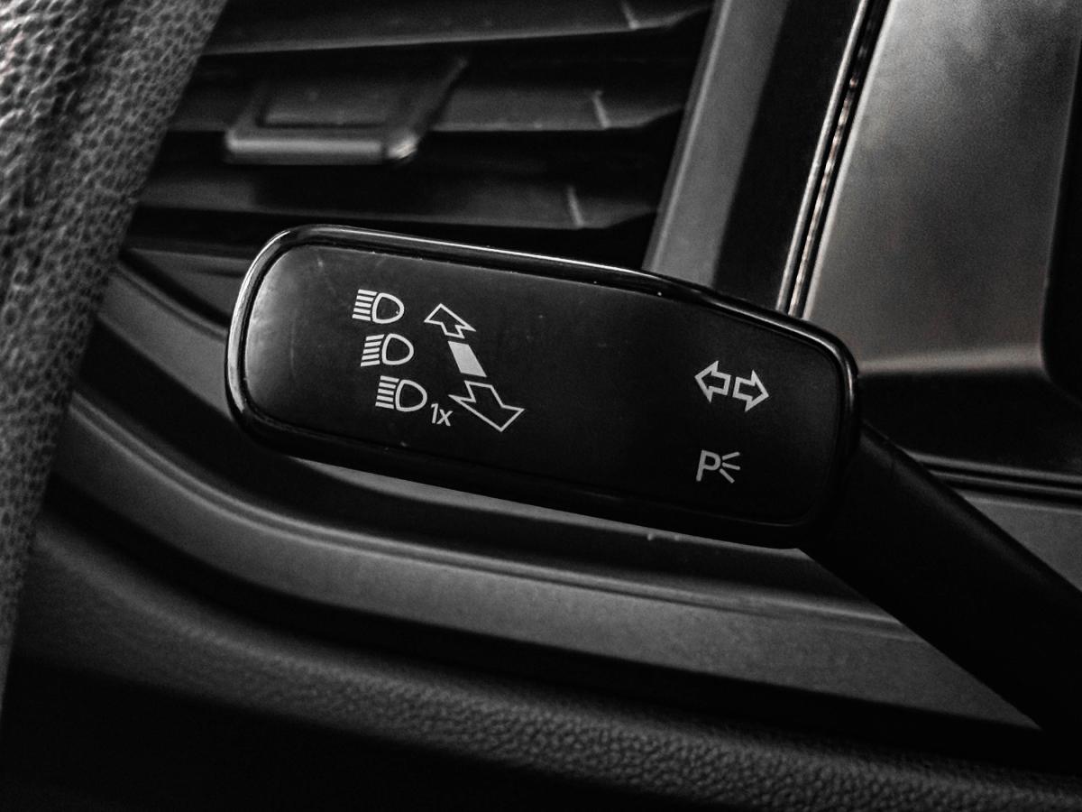 volkswagen-taigo-2023-gasolina-999cc