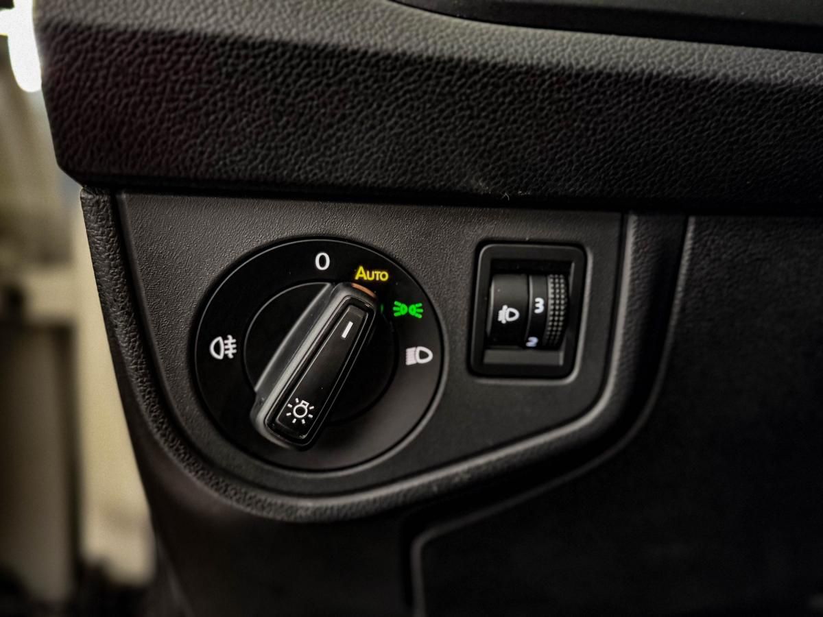 volkswagen-taigo-2023-gasolina-999cc
