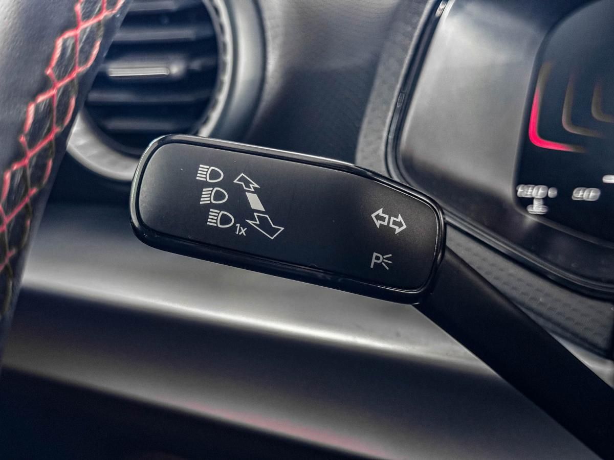 seat-ibiza-2024-gasolina-999cc
