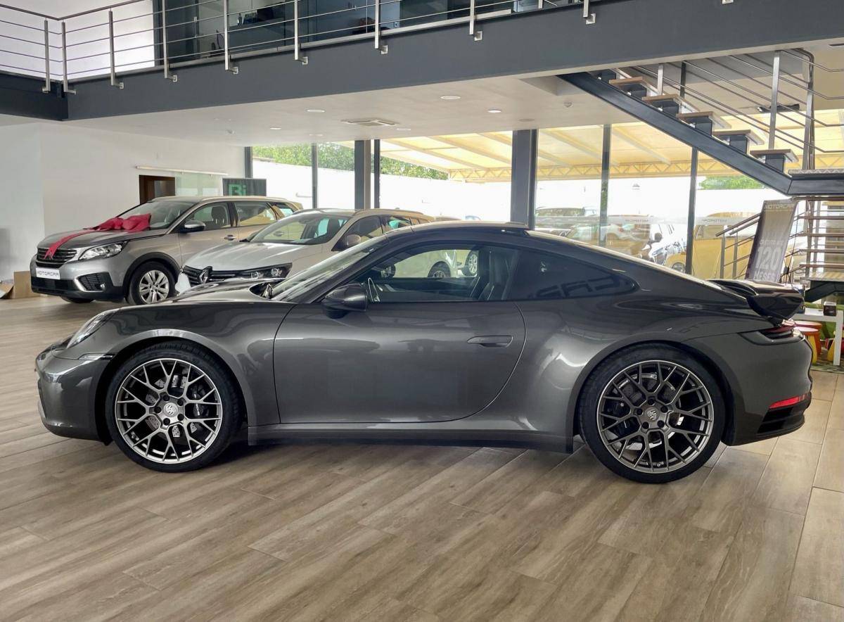 porsche-992-2020-gasolina-2981cc