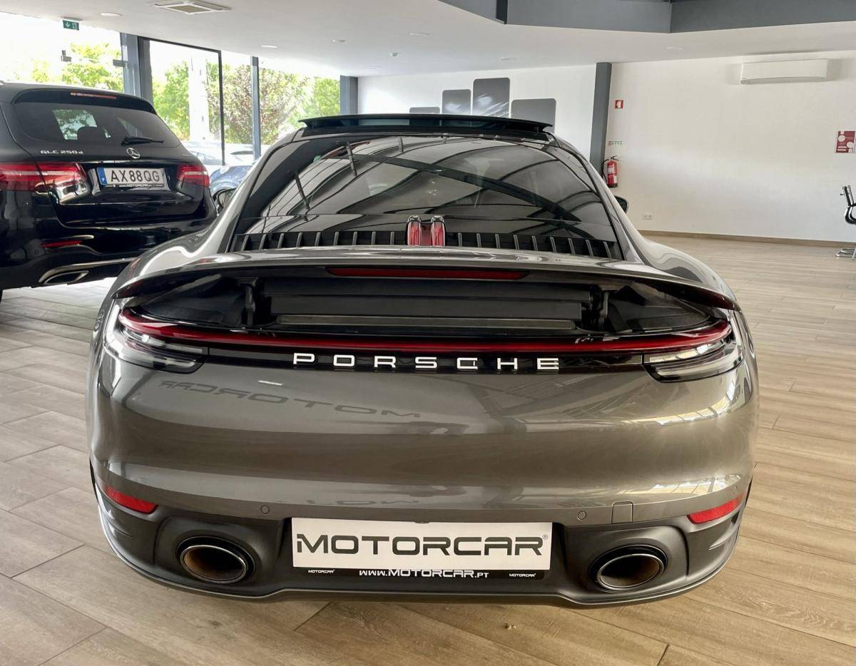 porsche-992-2020-gasolina-2981cc