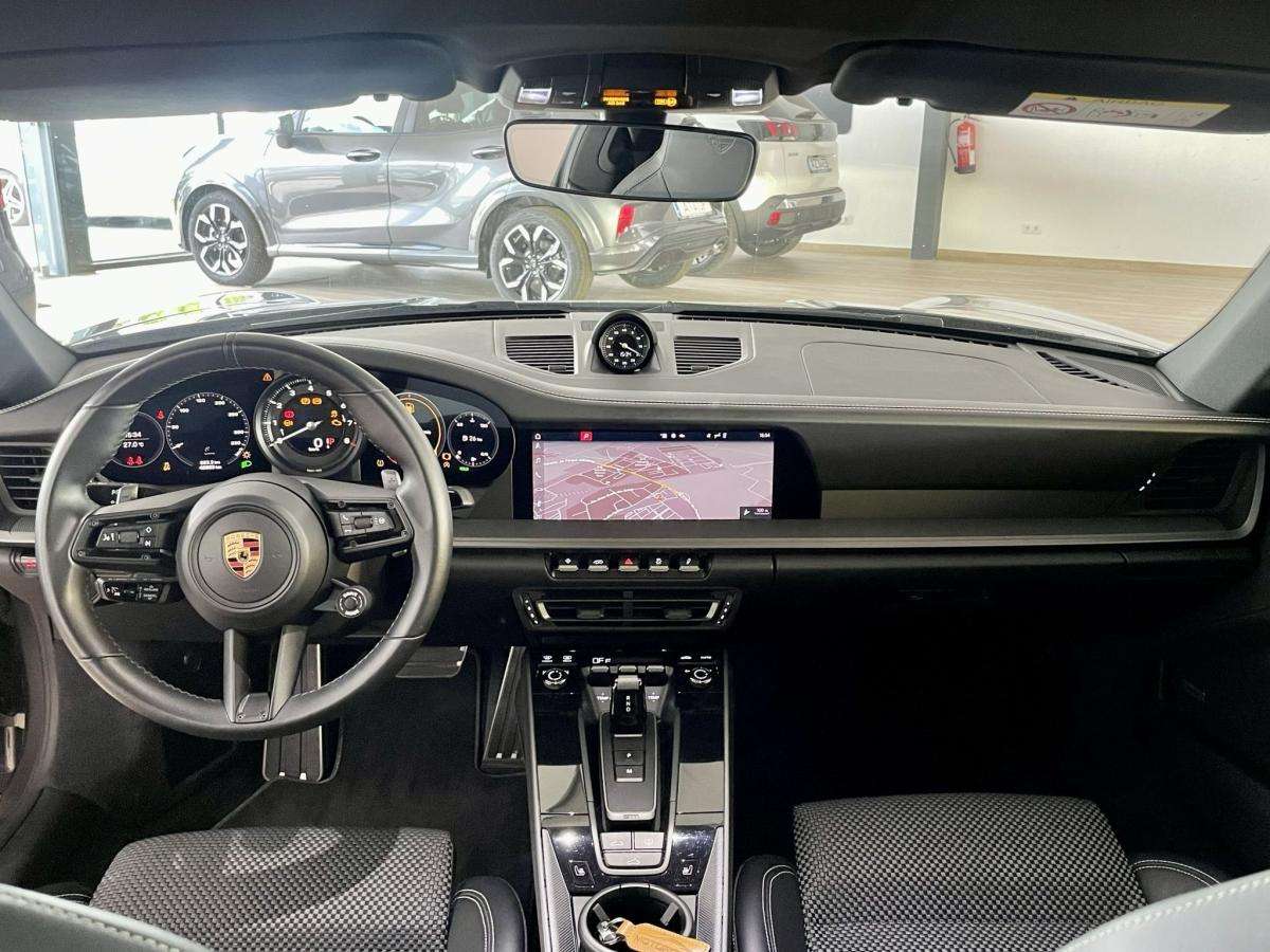 porsche-992-2020-gasolina-2981cc