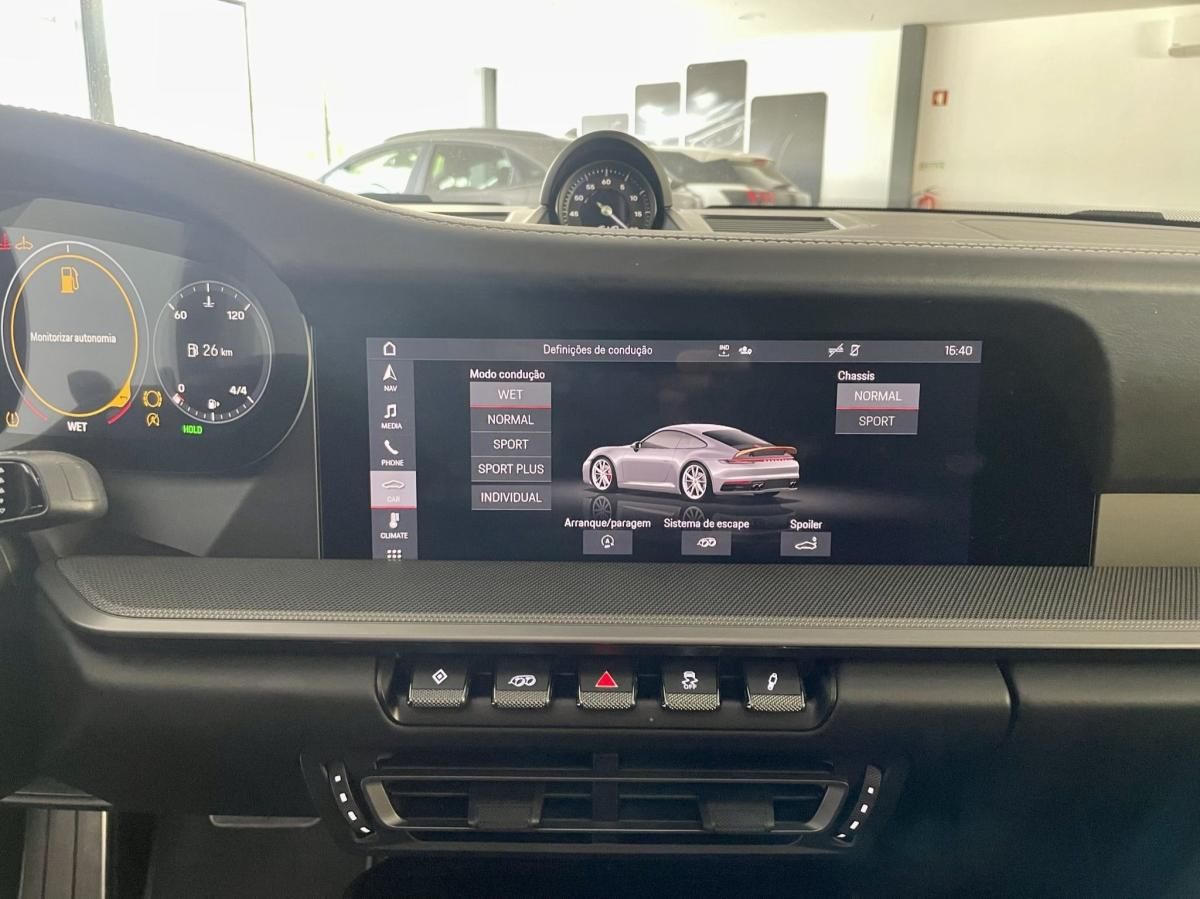 porsche-992-2020-gasolina-2981cc