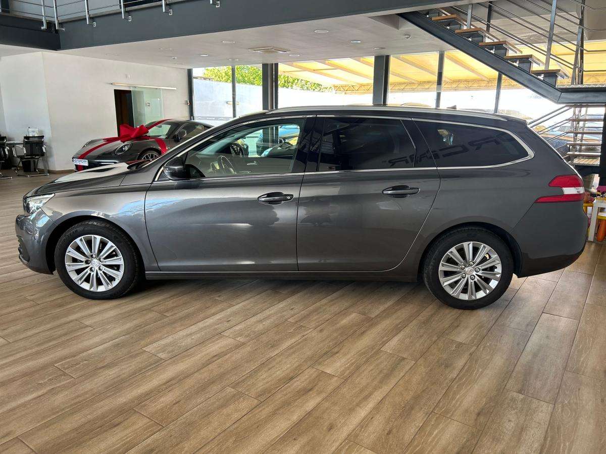 peugeot-308-sw-2020-diesel-1499cc