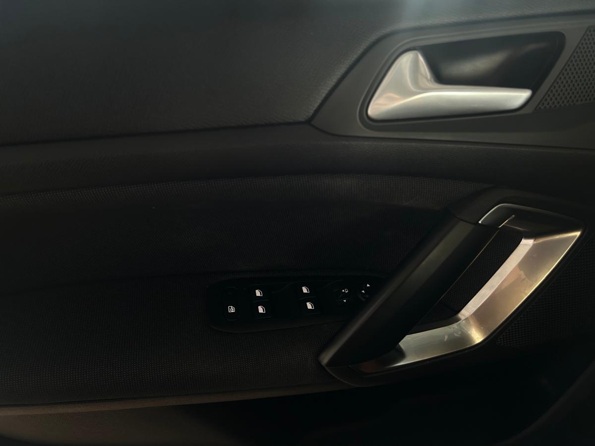 peugeot-308-sw-2020-diesel-1499cc