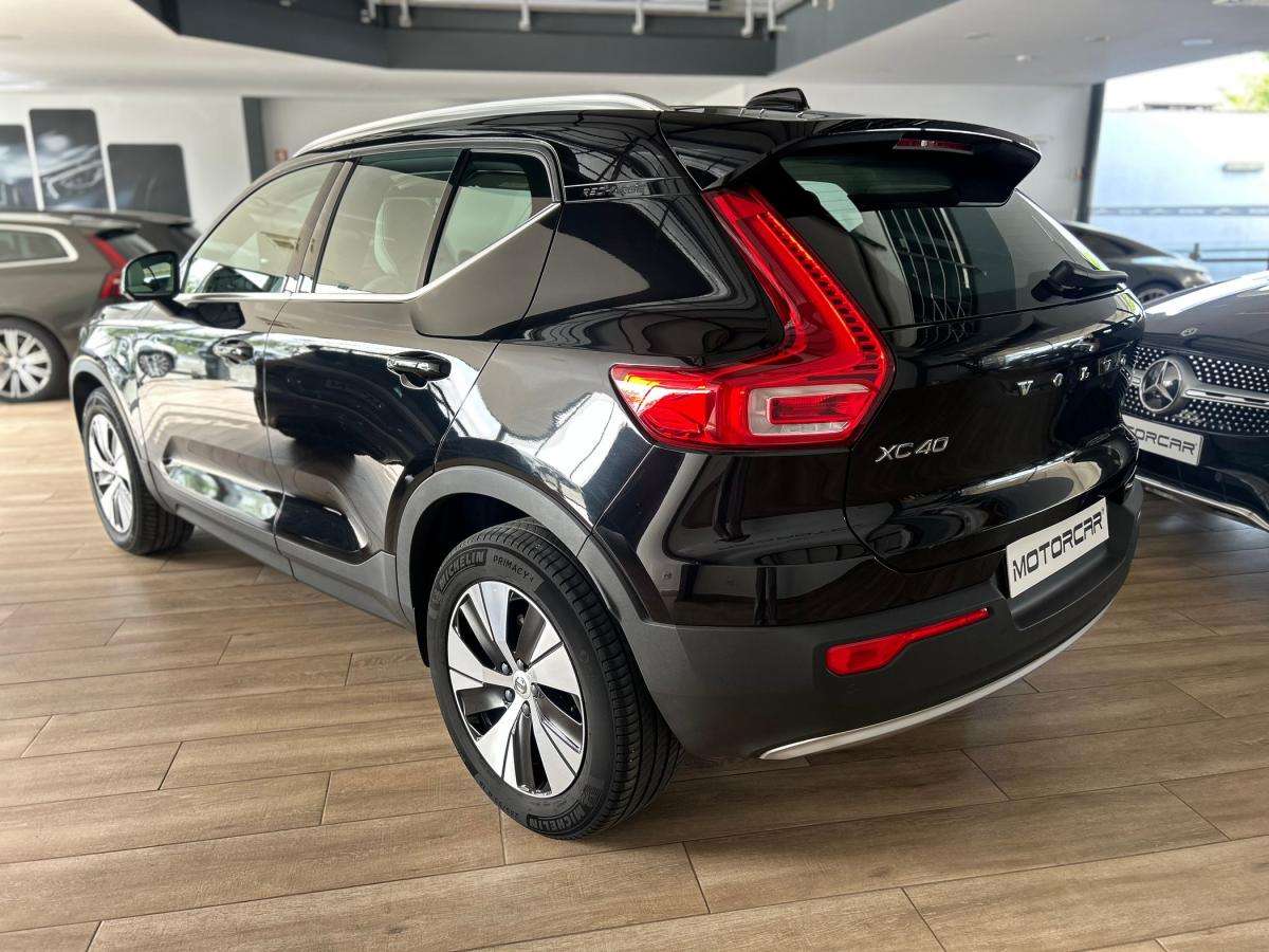 volvo-xc40-2022-hibrido-a-gasolina-1477cc