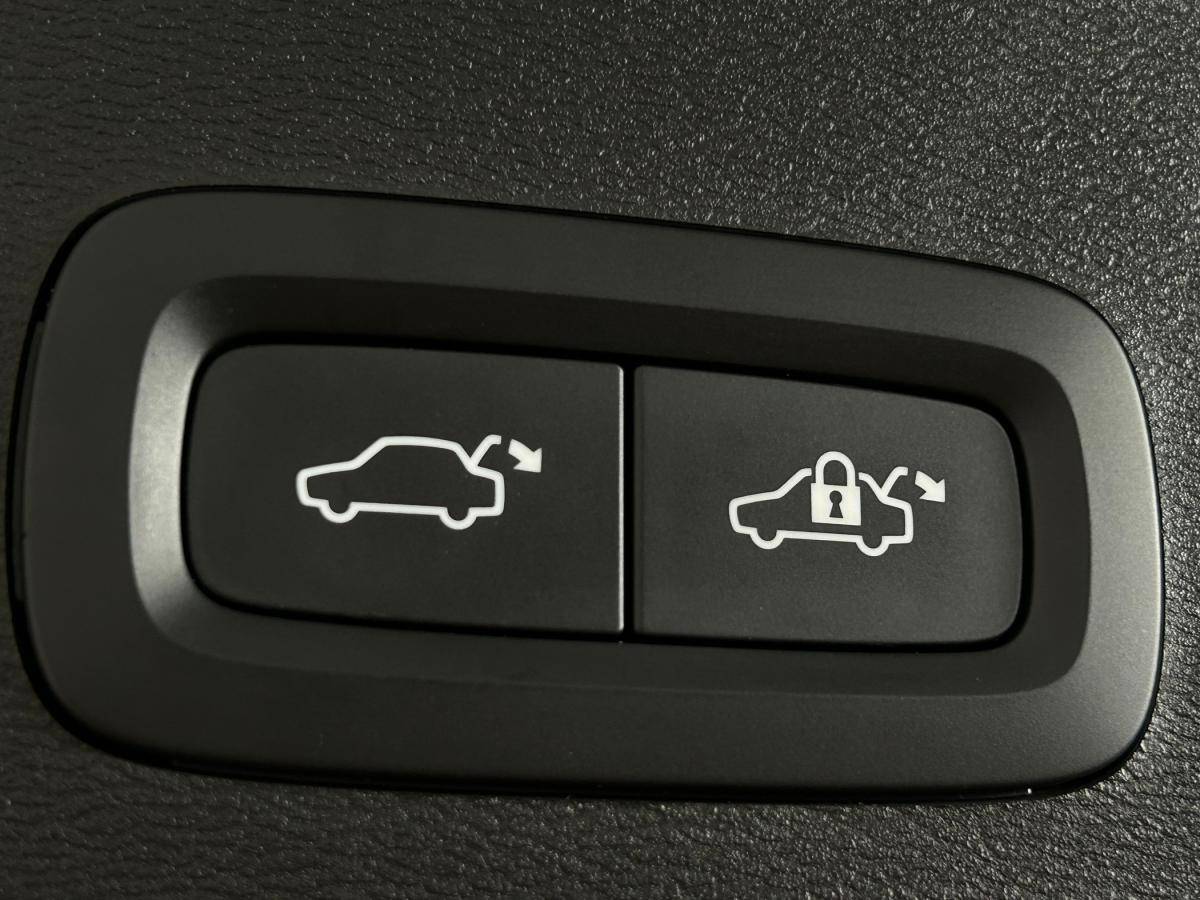 volvo-xc40-2022-hibrido-a-gasolina-1477cc