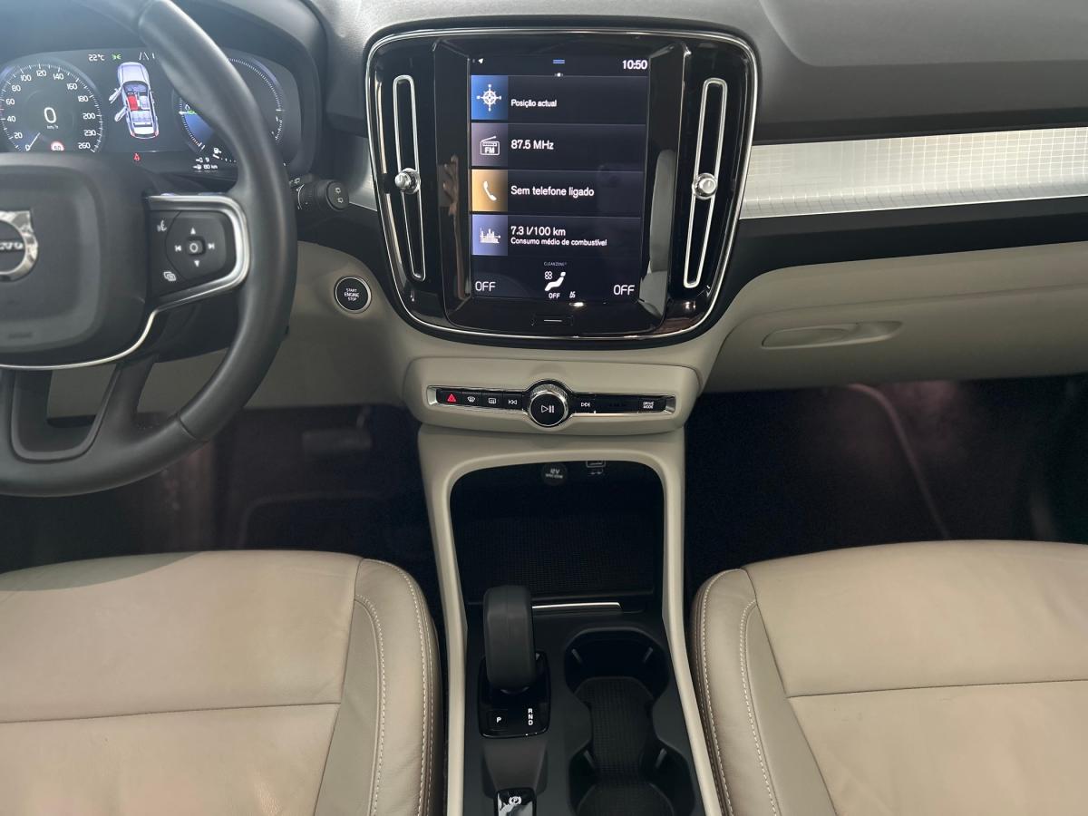 volvo-xc40-2022-hibrido-a-gasolina-1477cc