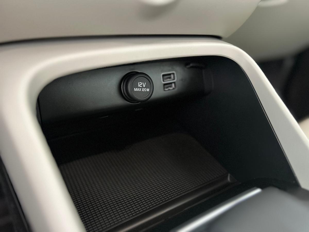 volvo-xc40-2022-hibrido-a-gasolina-1477cc