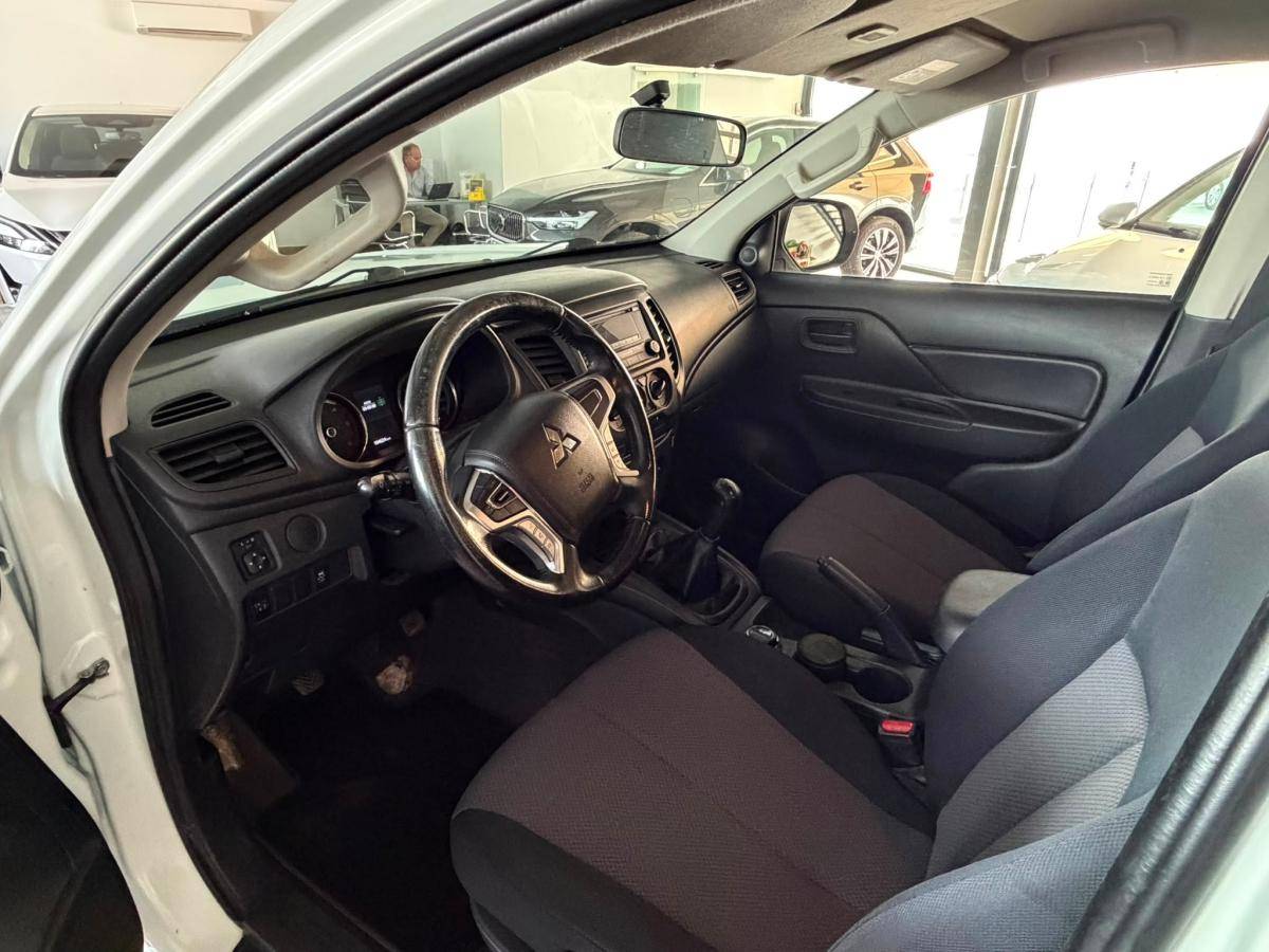 mitsubishi-l200-2022-diesel-2268cc